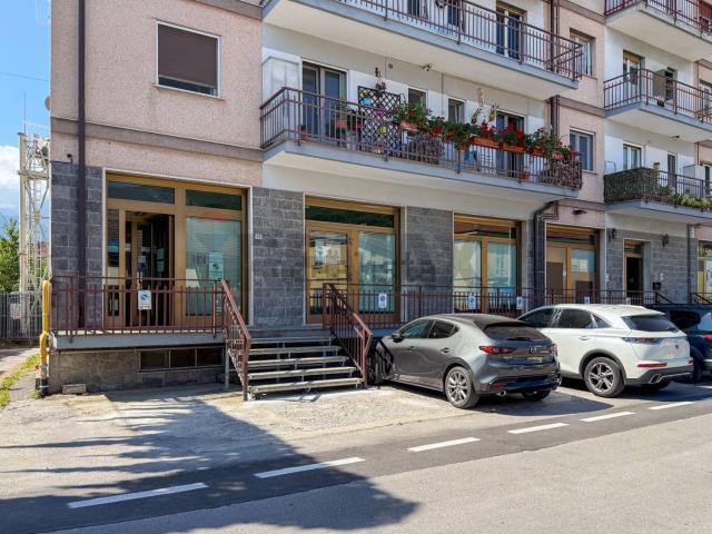 Locale in vendita di 250 m² in Via Roma, 15