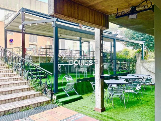 Locale in vendita di 250 m² in Via XXV Aprile