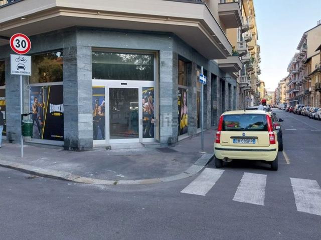 Locale in vendita di 250 m² in Corso Peschiera
