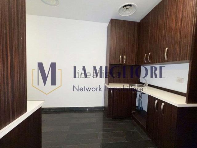 Locale in vendita di 253 m² in Via Vittorio Emanuele, 8