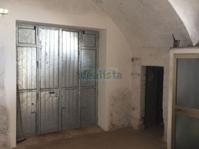 Locale in vendita di 255 m² in Viale Aldo Moro