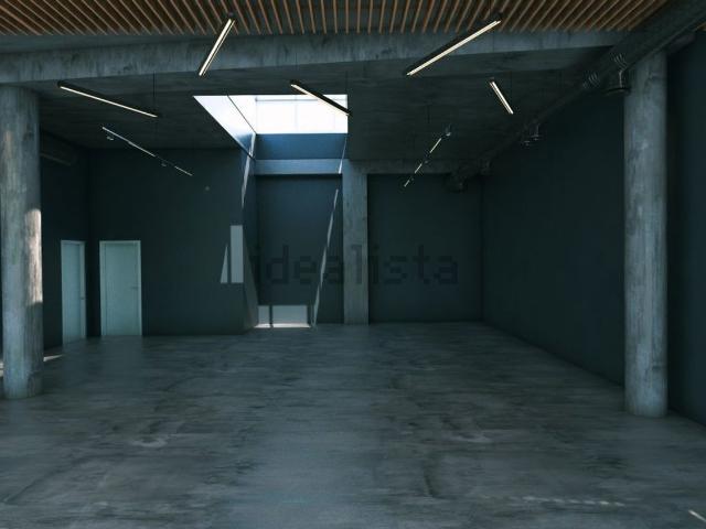 Locale in vendita di 255 m² in Viale Monte Grappa
