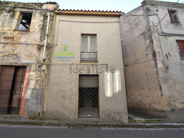 Locale in vendita di 25 m² in Corso Umberto, 47
