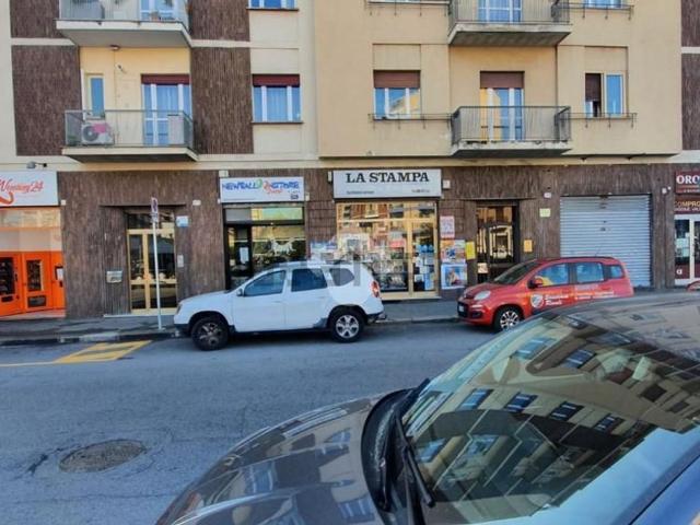 Locale in vendita di 25 m² in Via Valentino Carrera, 117