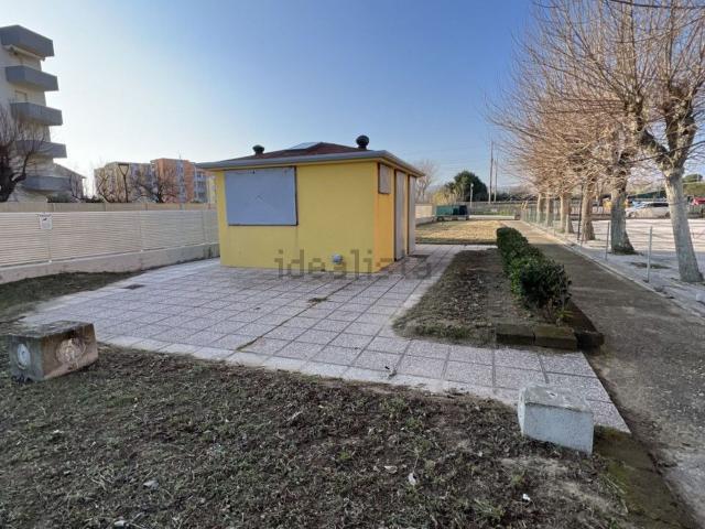 Locale in vendita di 25 m² in Via Ammiraglio Cappellini