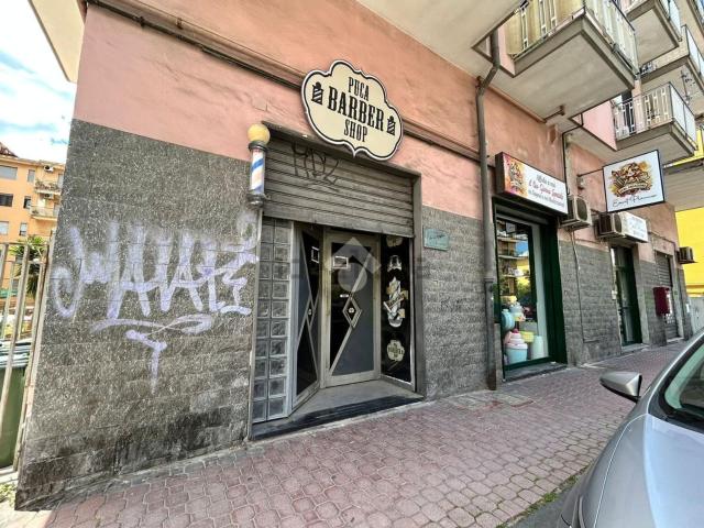 Locale in vendita di 25 m² in Via dei Mille, 48