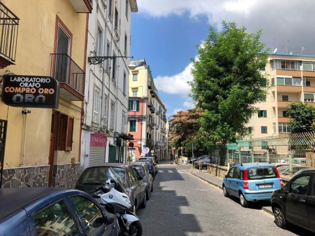 Locale in vendita di 25 m² in Via Don Luigi Sturzo