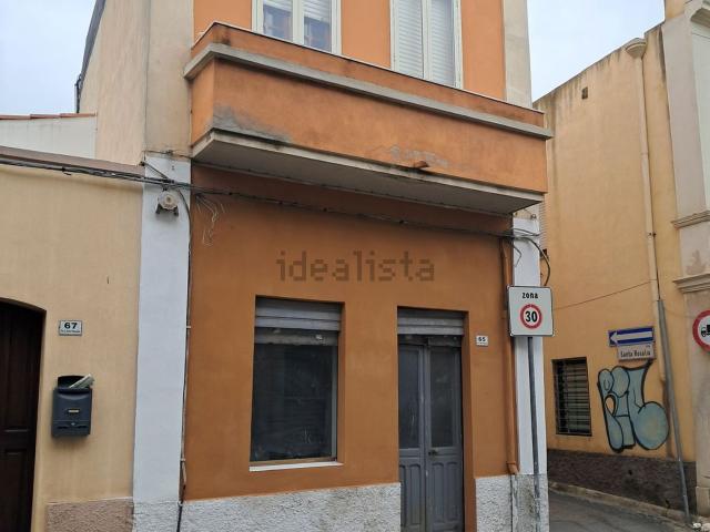 Locale in vendita di 25 m² in Via Riva Villasanta, 65