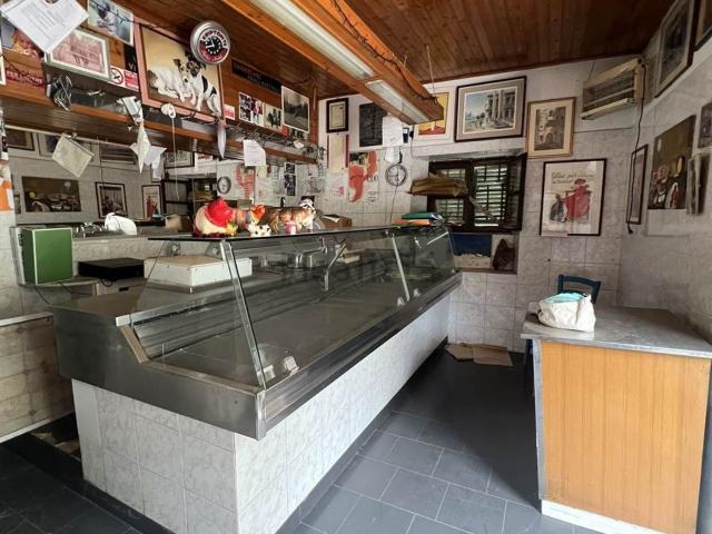Locale in vendita di 25 m²