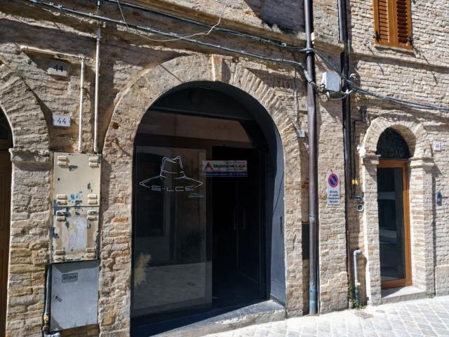 Locale in vendita di 25 m²
