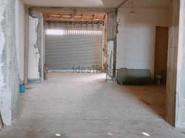 Locale in vendita di 260 m²
