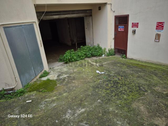 Locale in vendita di 260 m²