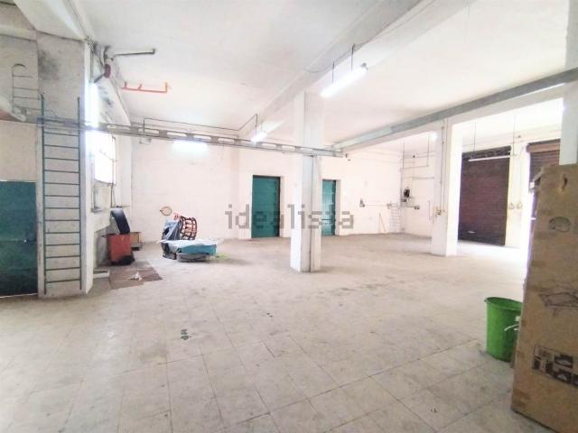Locale in vendita di 260 m² in Via SS. Maria Assunta