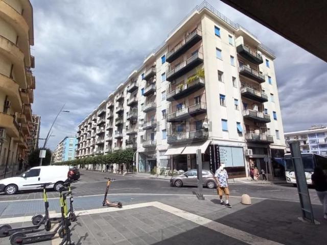 Locale in vendita di 260 m² in Corso Luigi Fera