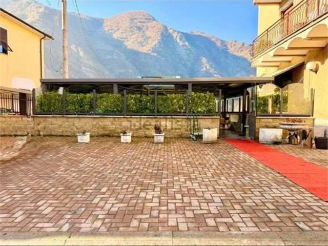 Locale in vendita di 265 m²