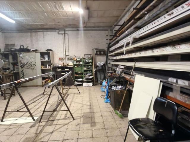 Locale in vendita di 266 m² in Via Giuseppe Missori