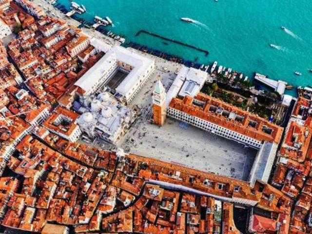Locale in vendita di 26 m² in Piazza San Marco