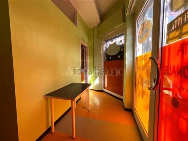 Locale in vendita di 26 m² in Via Guglielmo Marconi