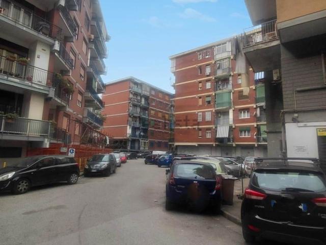 Locale in vendita di 26 m²