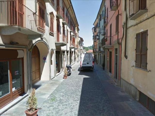 Locale in vendita di 270 m² in Via Santa Croce, 21