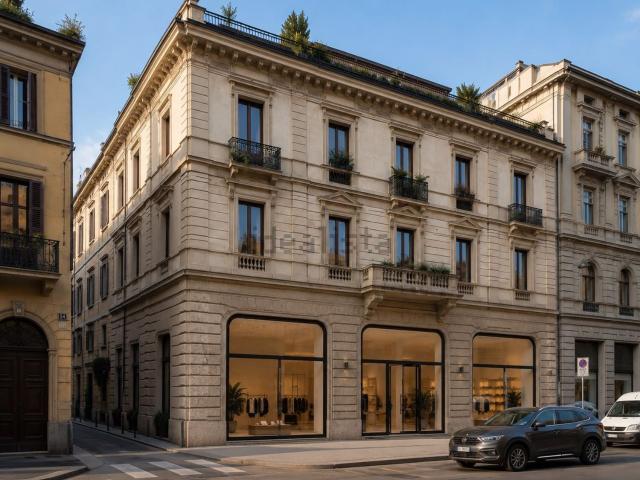 Locale in vendita di 270 m² in Via Vittor Pisani, 20