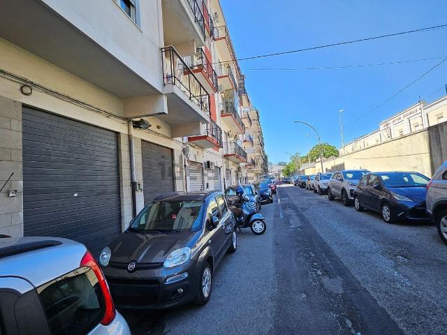 Locale in vendita di 271 m² in Via degli Orti