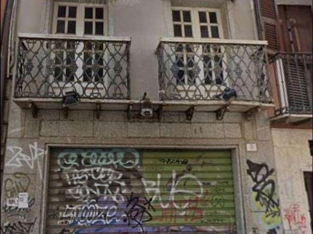 Locale in vendita di 275 m² in Via Giuseppe Garibaldi, 80