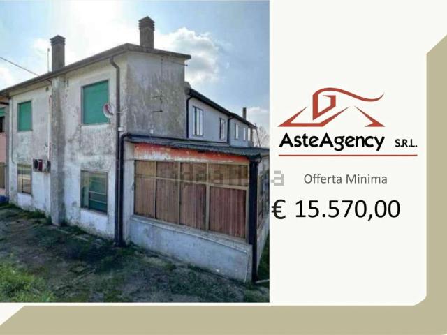 Locale in vendita di 275 m² in Via Marchi, 2