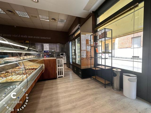 Locale in vendita di 277 m²