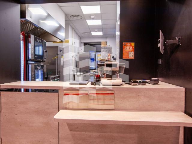 Locale in vendita di 277 m² in Viale Monza, 48