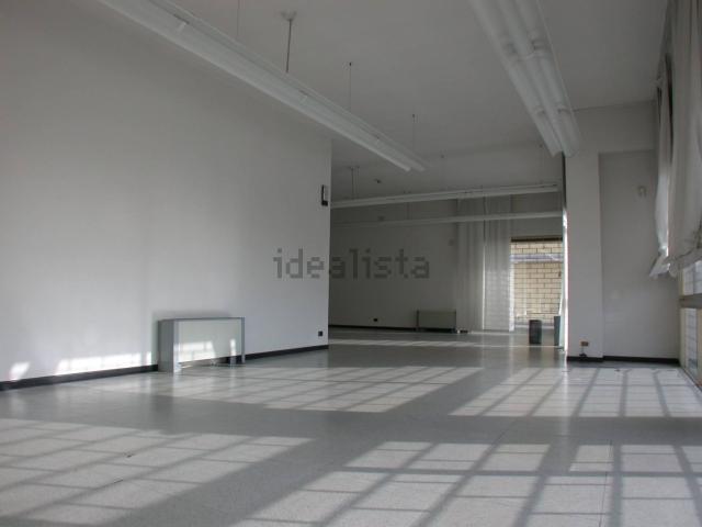 Locale in vendita di 280 m²