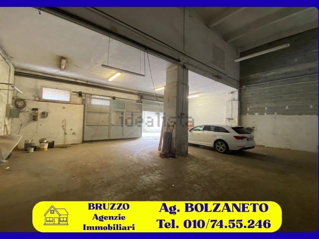 Locale in vendita di 282 m² in Via Monte Cimone, 46