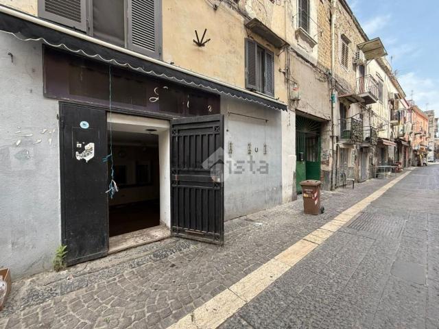 Locale in vendita di 28 m² in Corso Sirena, 301