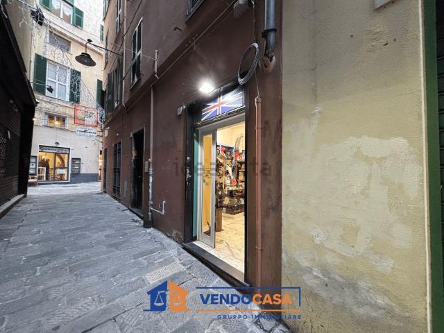 Locale in vendita di 28 m² in Vico di Campetto, 9