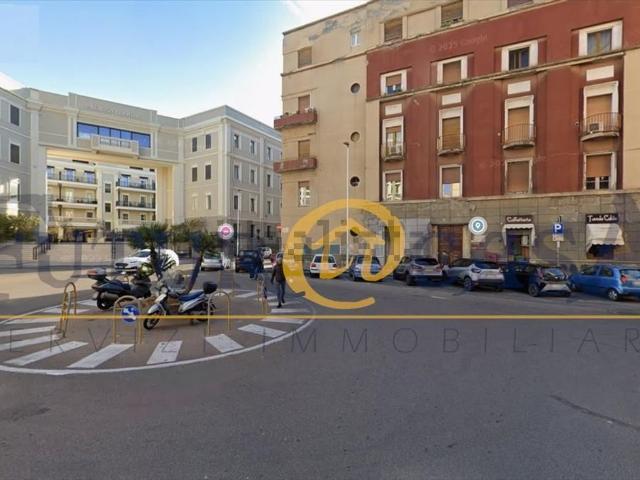 Locale in vendita di 28 m² in Via Nuoro