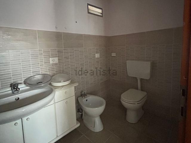 Locale in vendita di 294 m² in Via Beltrame di Bagnacavallo, 9