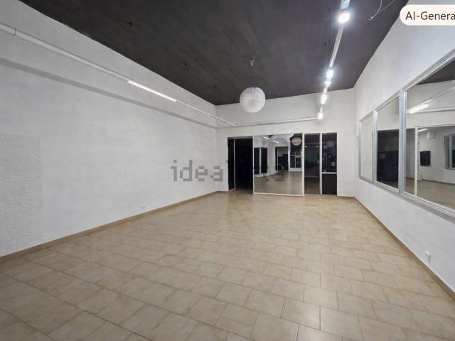 Locale in vendita di 294 m² in Via Don Giovanni Minzoni, 30