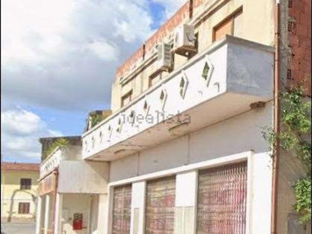 Locale in vendita di 296 m² in Vico Rio Mannu, 58