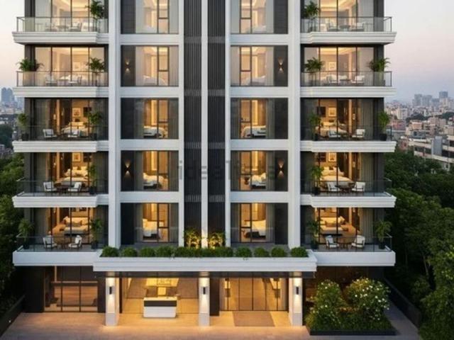 Locale in vendita di 2993 m² in Via Bologna