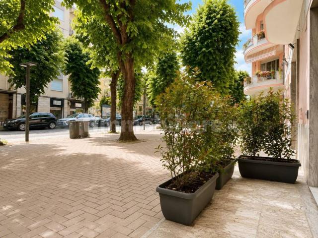 Locale in vendita di 29 m² in Viale Guglielmo Marconi
