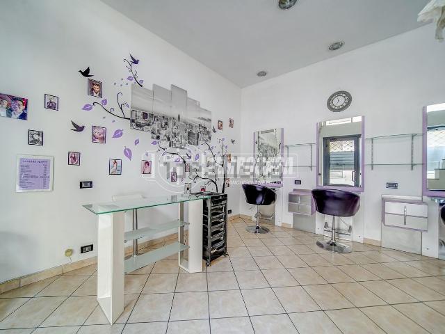 Locale in vendita di 33 m² in Via Venezia, 3