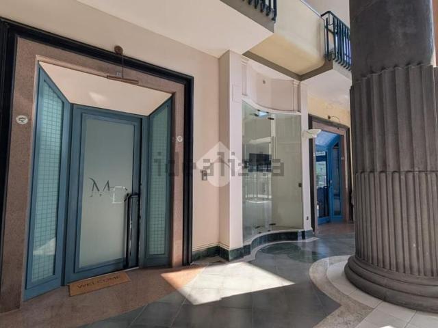 Locale in vendita di 33 m² in Via Piave, 57