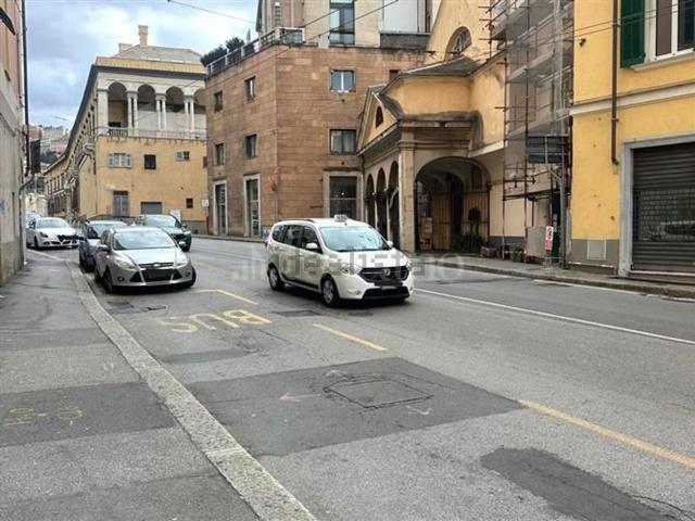 Locale in vendita di 33 m² in Via San Benedetto