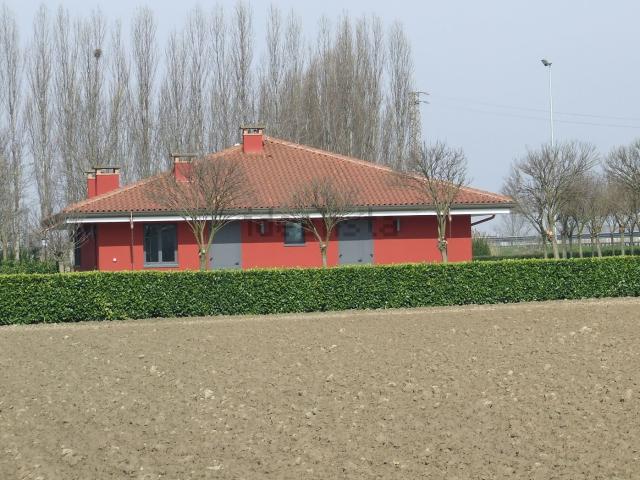 Locale in vendita di 300 m² in Via Cà Giovanelli, 885