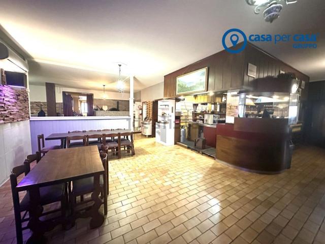 Locale in vendita di 300 m² in Via degli Orti, 103