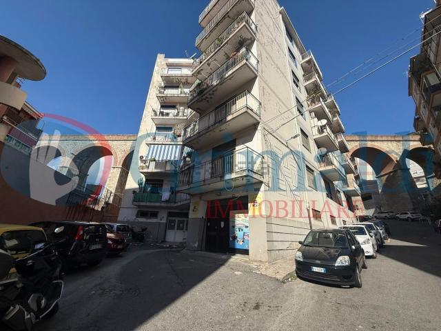 Locale in vendita di 300 m² in Via Santa Marta, 316