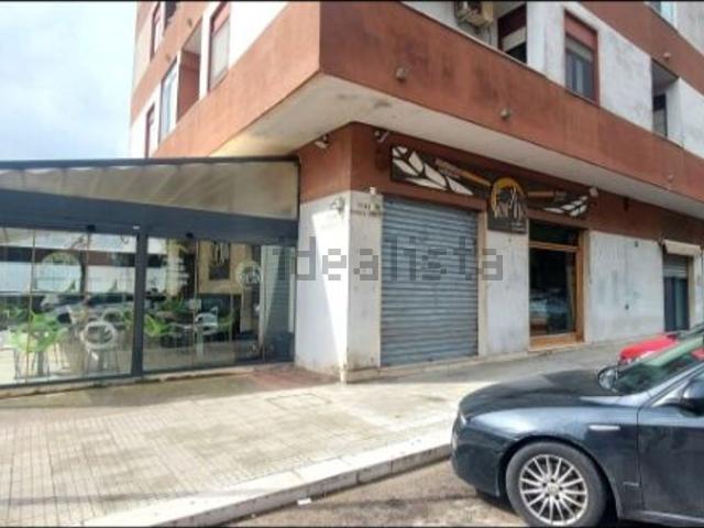 Locale in vendita di 300 m² in Viale Porta Pia, 5