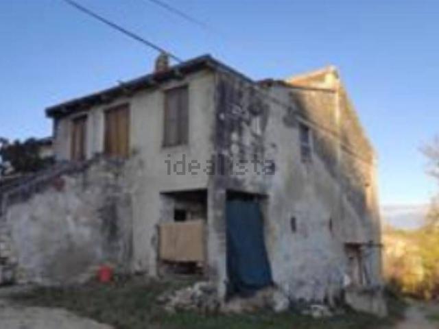 Locale in vendita di 30 m² in Strada Provinciale Cuprense 23
