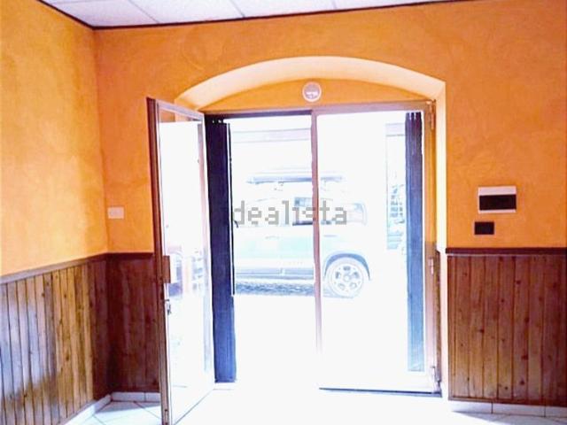 Locale in vendita di 30 m² in Via Amendola