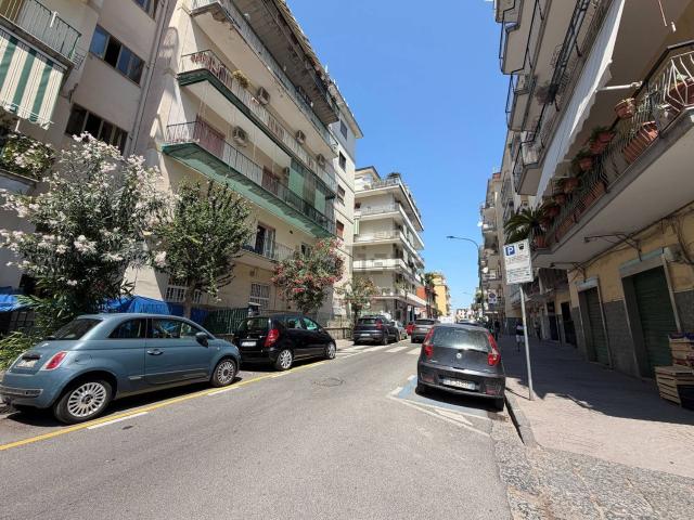 Locale in vendita di 30 m² in Via Giovanni Amendola